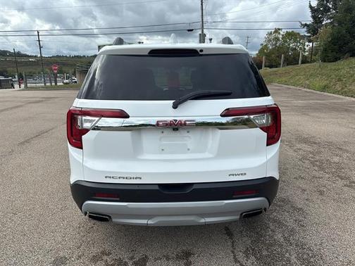 2022 GMC Acadia AWD SLE