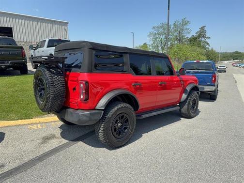Race Red 2022 Ford Bronco Wildtrak