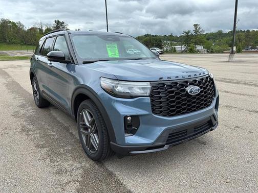 Vapor Blue Metallic 2026 Ford Explorer ST-Line