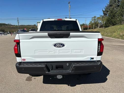 2024 Ford F-150 Lightning Pro