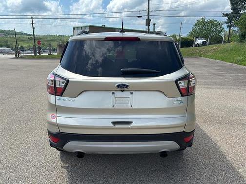 White Gold 2018 Ford Escape SEL