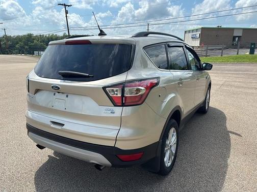 White Gold 2018 Ford Escape SEL