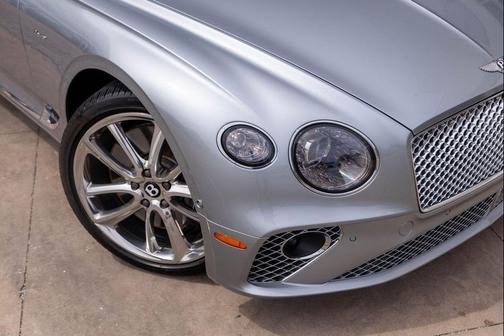 Silver Frost 2023 Bentley Continental GT Base