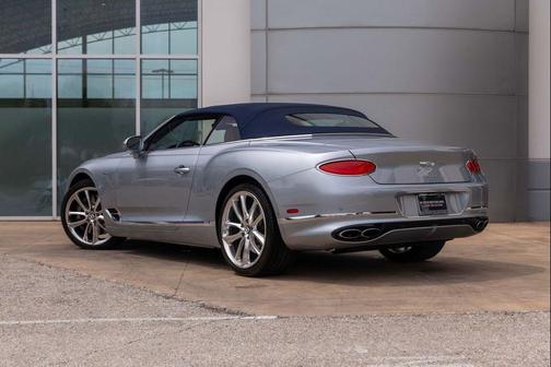 Silver Frost 2023 Bentley Continental GT Base