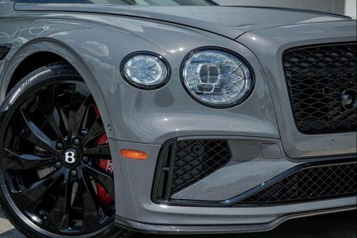 Gravity Gray 2025 Bentley Flying Spur Black Edition