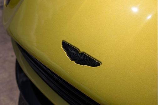 Q Cosmopolitan Yellow 2022 Aston Martin DB11 Volante