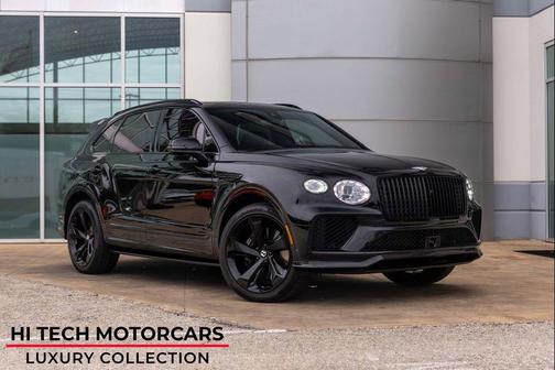 Beluga 2024 Bentley Bentayga Azure