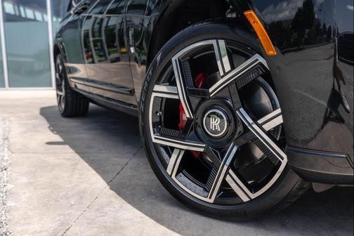 Black Diamond 2025 Rolls-Royce Cullinan Black Badge
