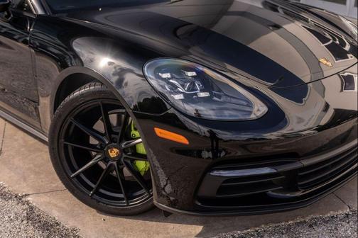 Black 2018 Porsche Panamera 4