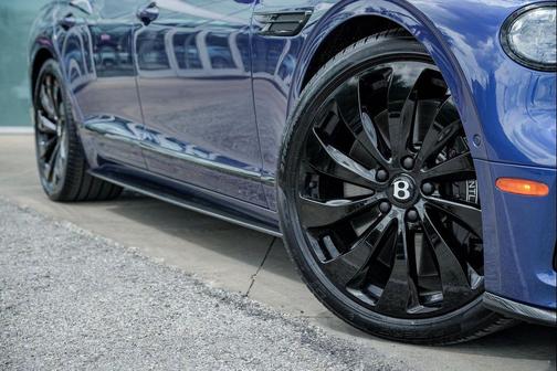 Moroccan Blue 2025 Bentley Flying Spur Black Edition