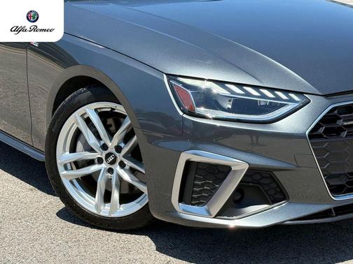Daytona Gray Pearl Effect 2021 Audi A4 45 S line Premium Plus
