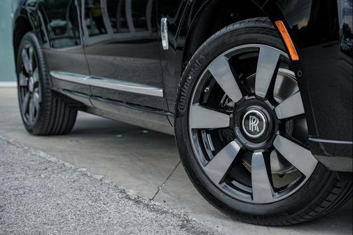 Black 2026 Rolls-Royce Cullinan Cullinan