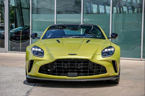 Q Cosmopolitan Yellow 2025 Aston Martin Vantage