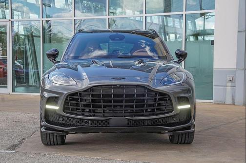 Magnetic Silver 2026 Aston Martin DBX 707