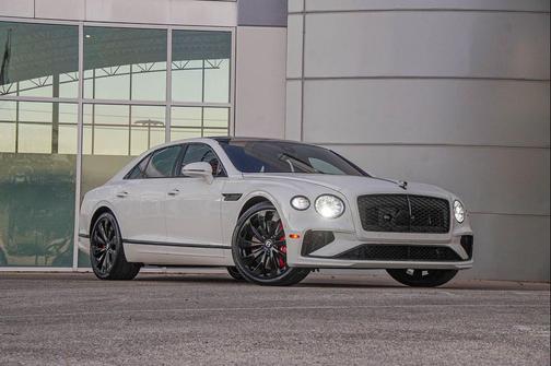 Glacier White 2026 Bentley Flying Spur