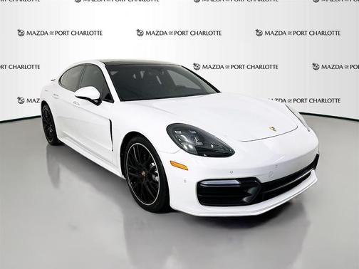2018 Porsche Panamera Base