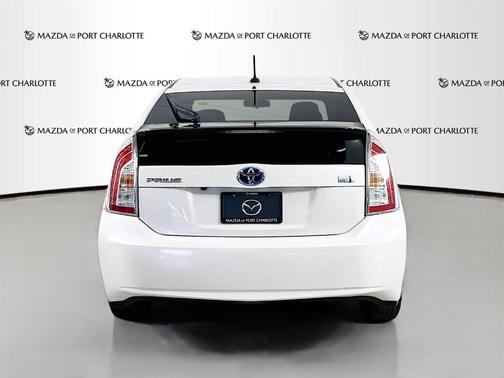 2014 Toyota Prius Three