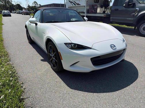 Snowflake White Pearl Mica 2019 Mazda MX-5 Miata Grand Touring Auto