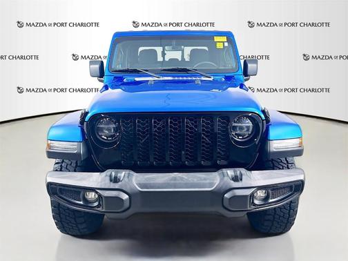 2022 Jeep Gladiator Sport