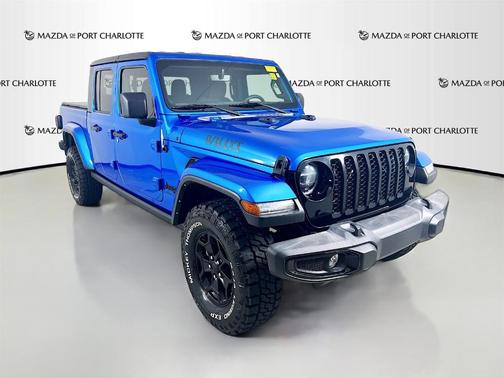 2022 Jeep Gladiator Sport