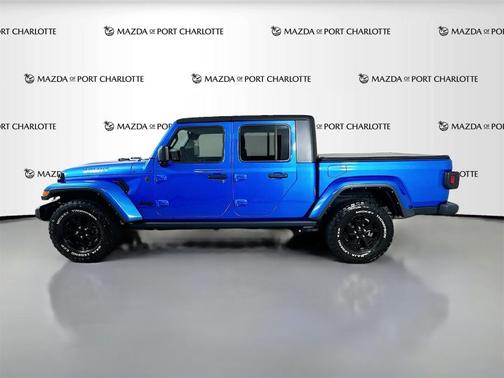2022 Jeep Gladiator Sport