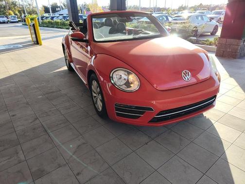 2017 Volkswagen Beetle 1.8T S