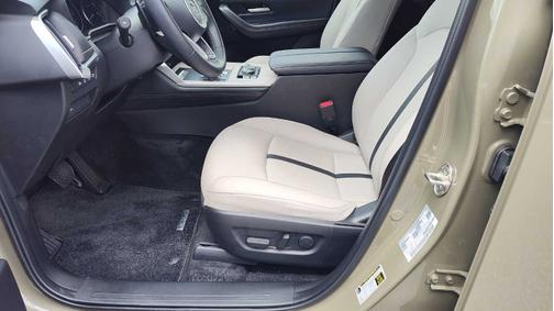 Zircon Sand Metallic 2025 Mazda CX-70 3.3 Turbo Preferred Package AWD