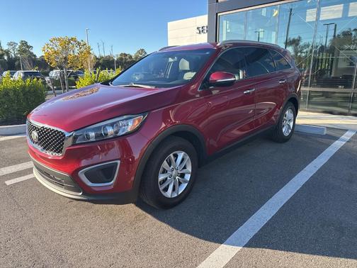2018 Kia Sorento LX