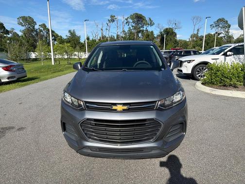 Satin Steel Metallic 2020 Chevrolet Trax FWD 4dr LS