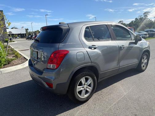 Satin Steel Metallic 2020 Chevrolet Trax FWD 4dr LS