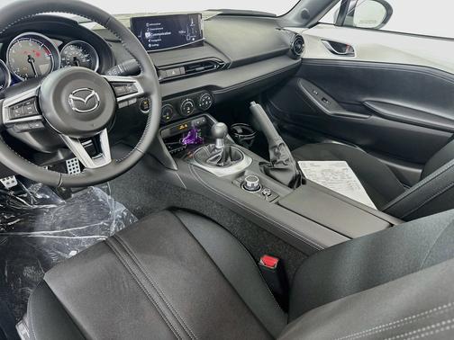 Snowflake White Pearl Mica 2026 Mazda MX-5 Miata Club Manual