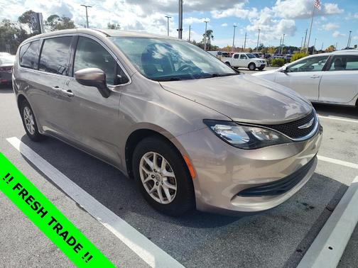 2017 Chrysler Pacifica LX