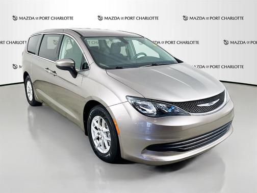 2017 Chrysler Pacifica LX
