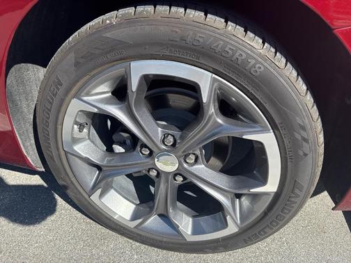 2019 Chevrolet Malibu RS