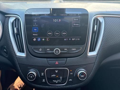 2019 Chevrolet Malibu RS