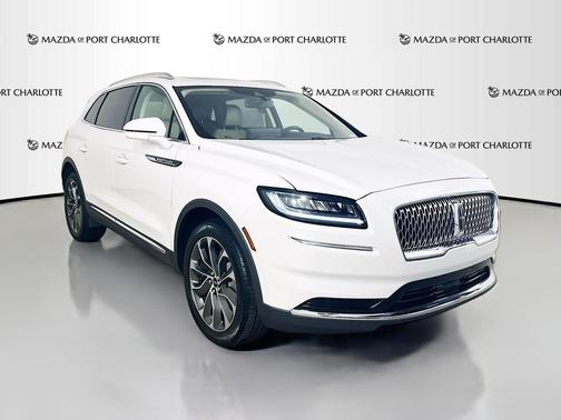 Pristine White Metallic Tri-Coat 2023 Lincoln Nautilus Reserve FWD