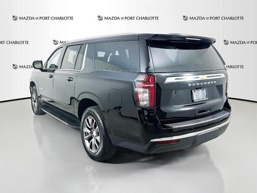 2024 Chevrolet Suburban LT