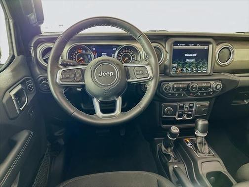 2022 Jeep Wrangler Unlimited Sahara 4x4