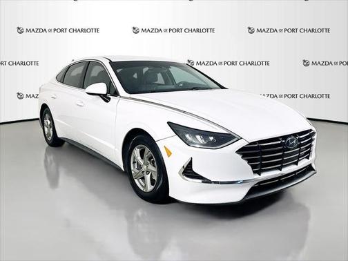 Quartz White 2020 Hyundai SONATA SE 2.5L