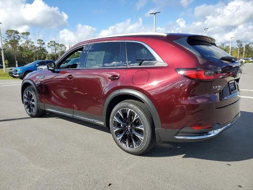 2025 Mazda CX-90 PHEV Premium Plus Package