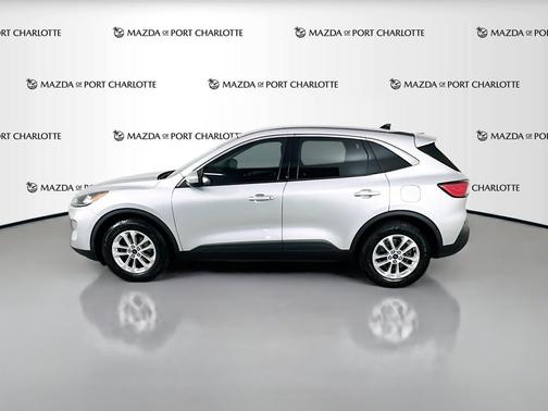 Ingot Silver Metallic 2020 Ford Escape SE FWD