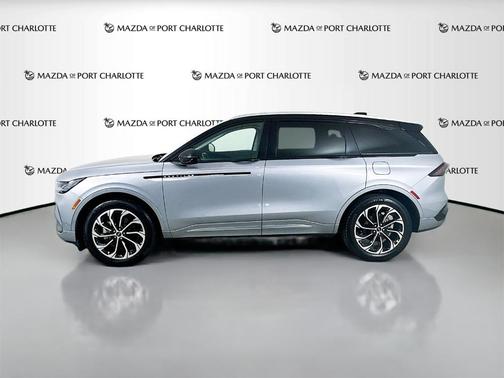 2024 Lincoln Nautilus Reserve