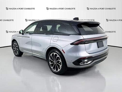 2024 Lincoln Nautilus Reserve