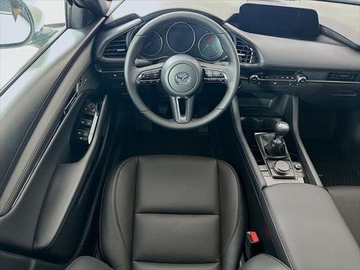 Snowflake White Pearl Mica 2026 Mazda Mazda3 2.5 S Premium Manual FWD