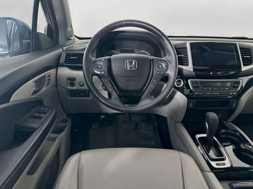 Modern Steel Metallic 2019 Honda Ridgeline RTL-E AWD