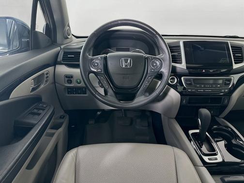 Modern Steel Metallic 2019 Honda Ridgeline RTL-E AWD