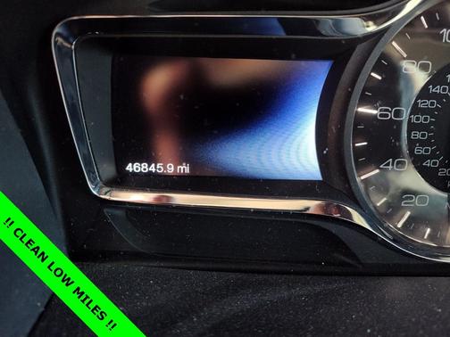 2013 Lincoln MKX Base