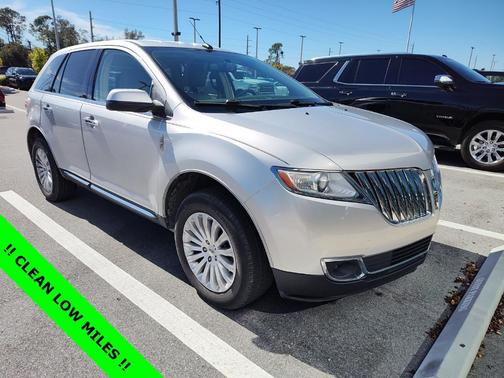 2013 Lincoln MKX Base