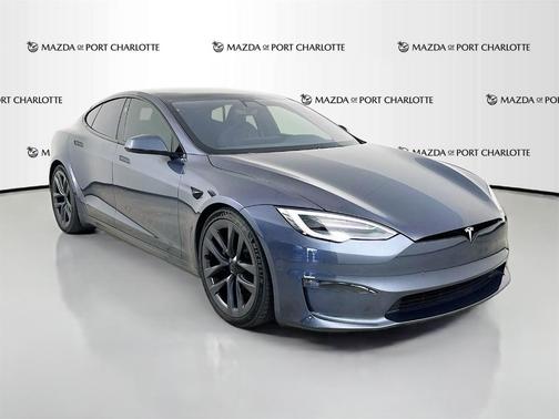 2022 Tesla Model S Plaid