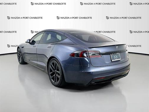 2022 Tesla Model S Plaid